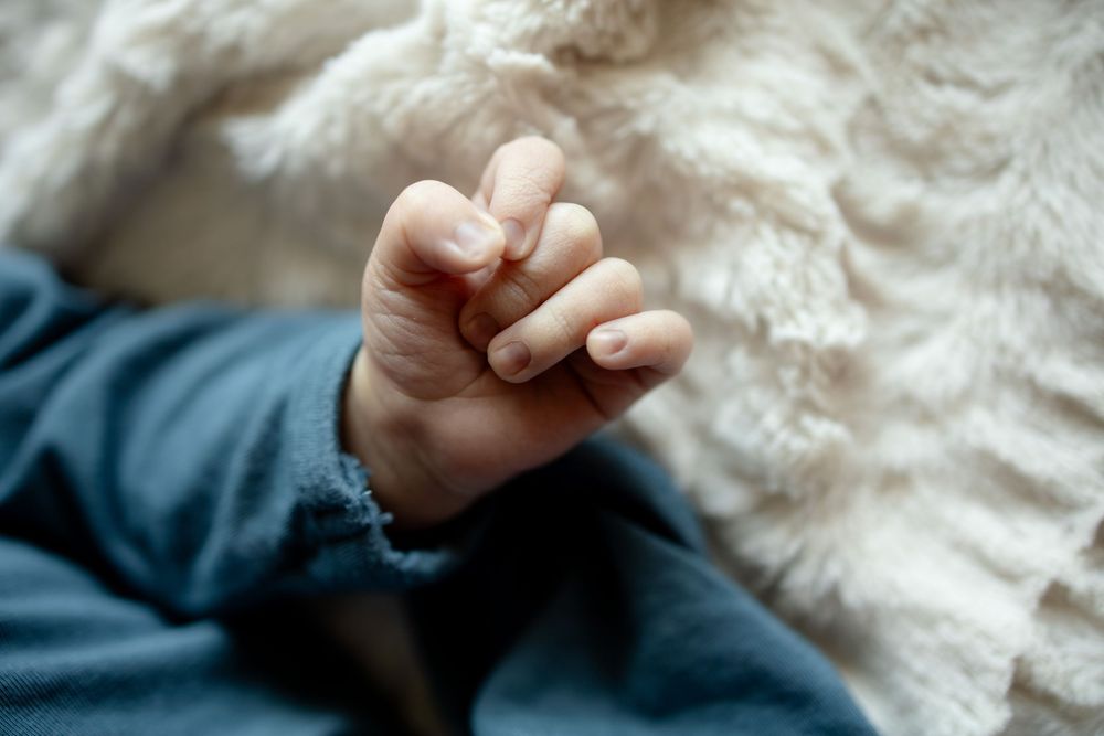 Fresh 48 newborn photography at University of Tennessee Medical Center in Knoxville, Tennessee.