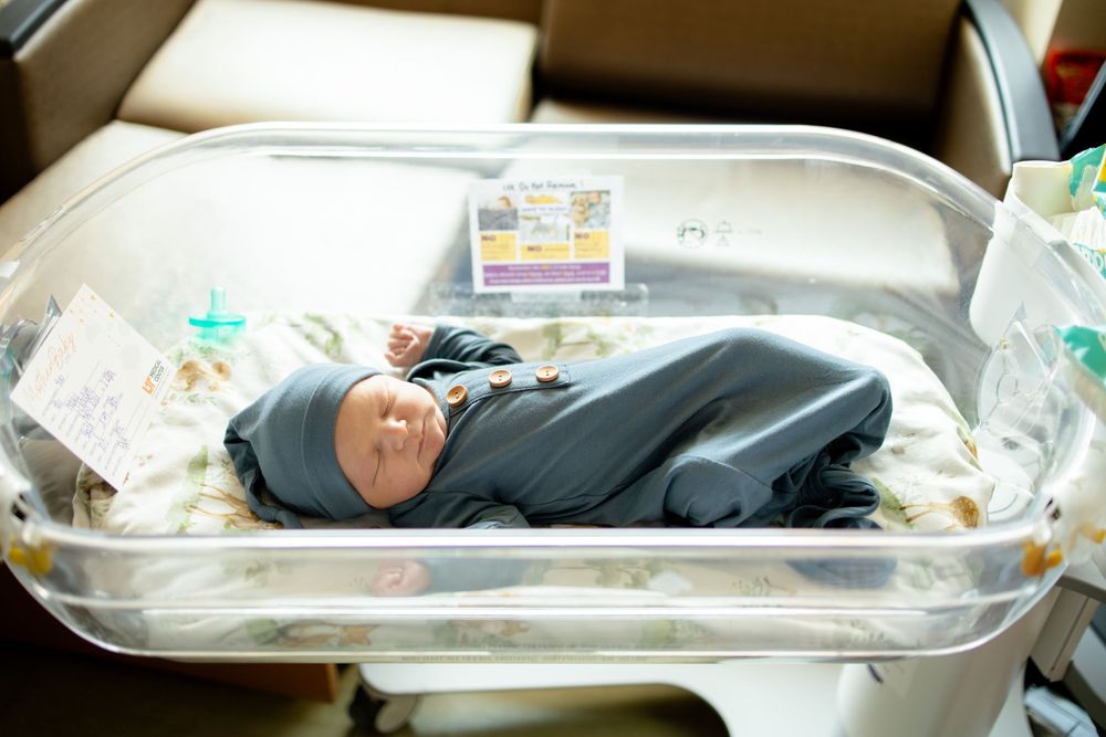 Newborn baby swaddled fresh 48 newborn photography at University of Tennessee Medical Center in Knoxville, Tennessee.