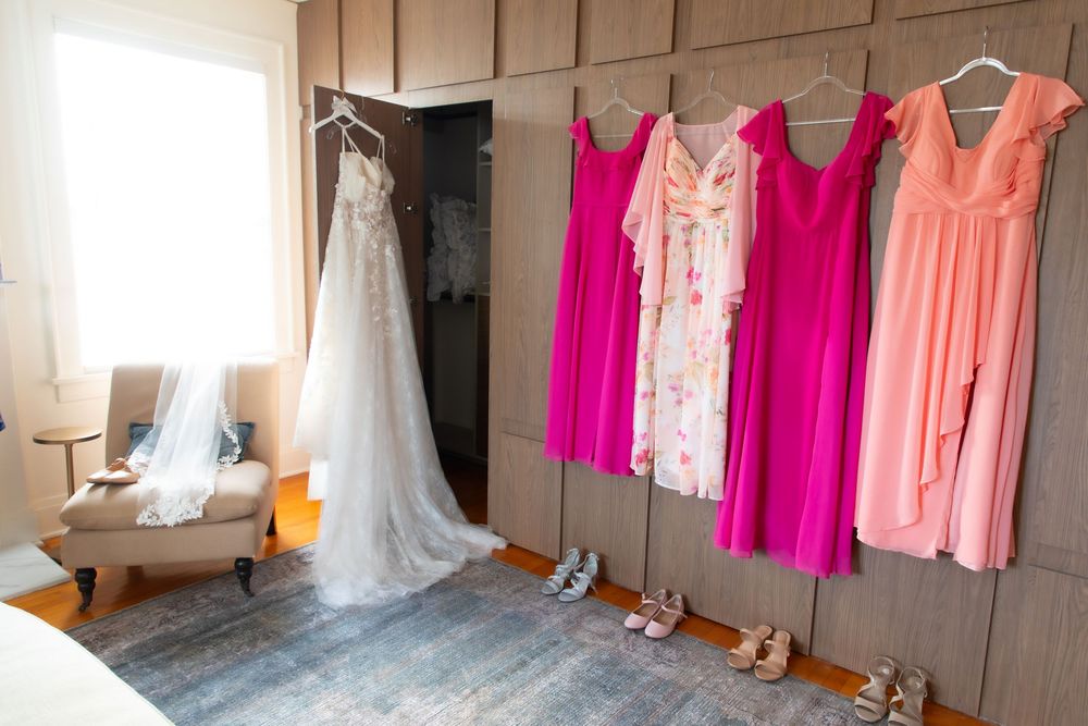 Editorial style wedding photographer in Tampa, Clearwater, St Pete, Sarasota, Naples, and West Palm, FL.