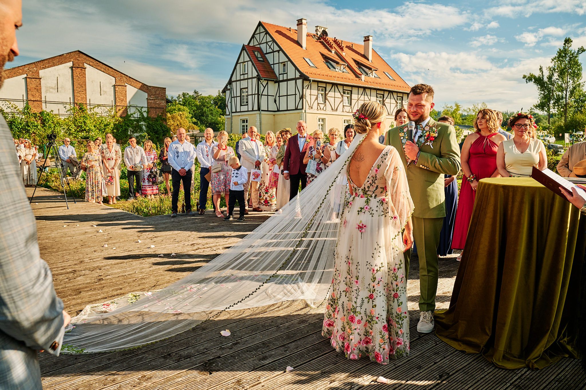 Kompleks Dworzysko w Szczawnie Zdroju. Ślub i Wesele w stylu rustykalnym
