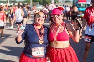 Houston 5K run photography capturing runners at community event