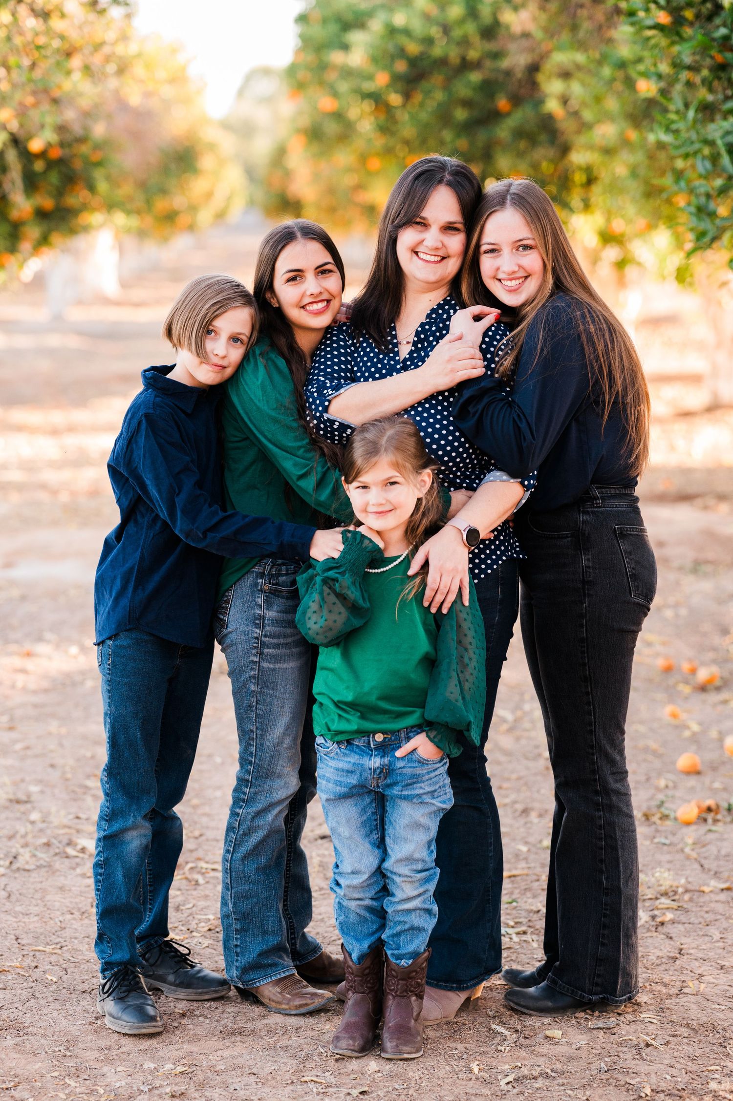 Gilbert Arizona photographer Melissa Maxwell of Jubilee Family Photography. Orange Grove family portraits.