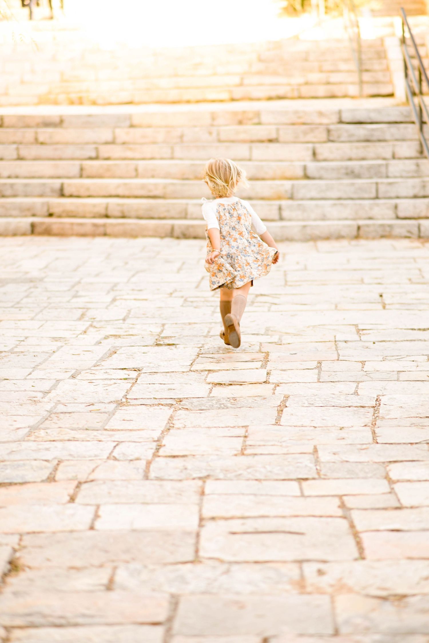 girl running, jerusalem
jerusalem photographer
israel photographer