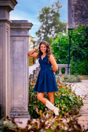 Dreamy senior session with flawless light, vibrant colors, and the most beautiful portraits