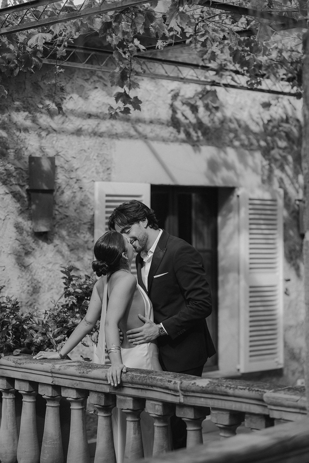 Deià-based photographer for luxury proposals, engagements & couple shoots in Mallorca. La Residencia - A Belmond Hotel proposal & Weddings