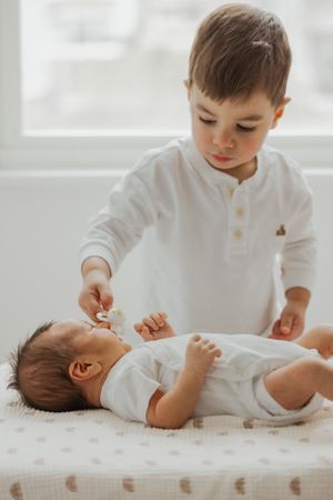 Newborn photography in Zionsville, Indiana