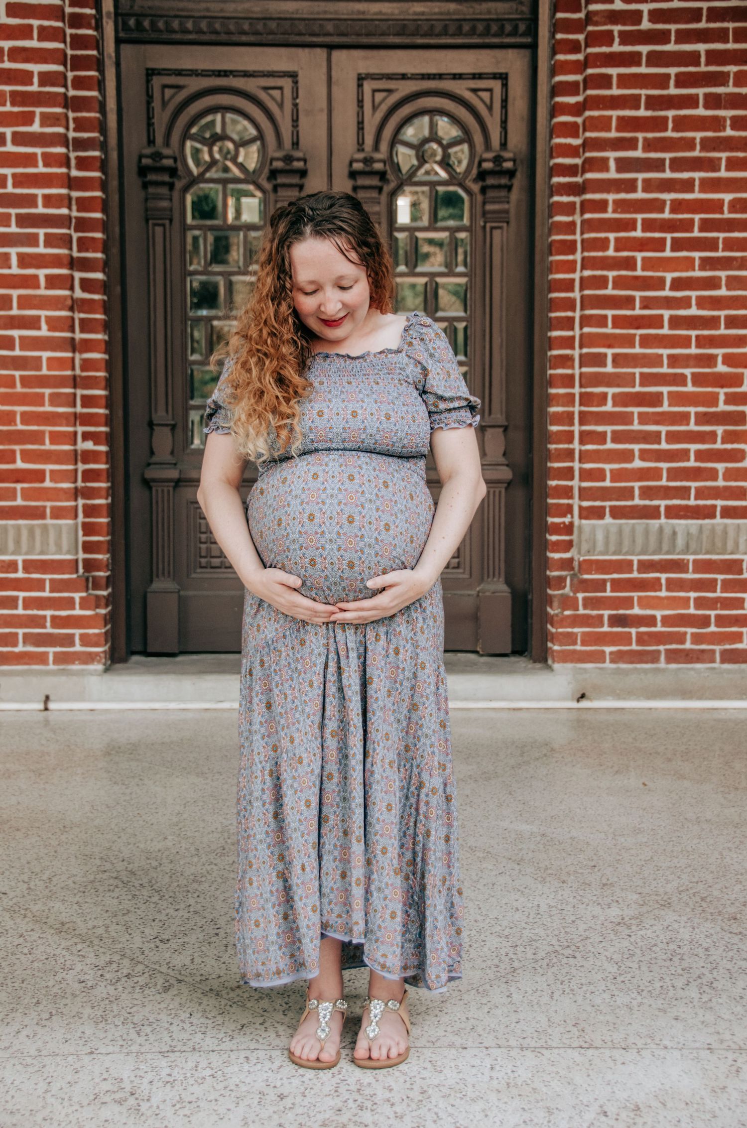 Maternity Photos at the Univ. of Tampa