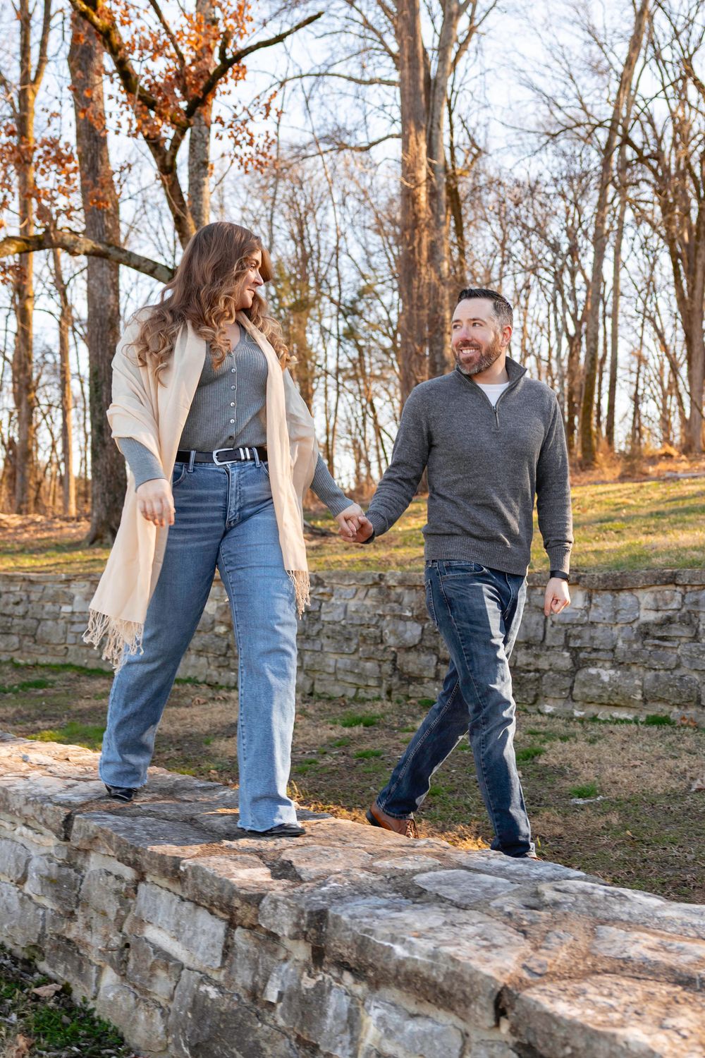 Tennessee wedding photographer photographing an engagement session at Percy Warner Park in Nashville
