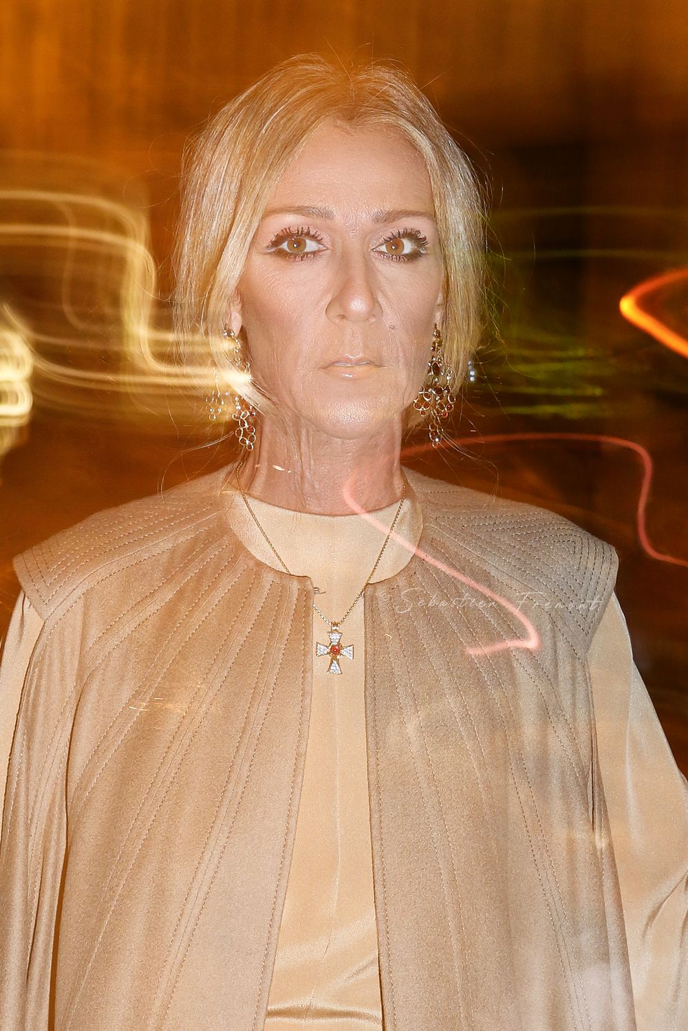 Sébastien Frémont - Portrait Photographer - Céline Dion / Valentino - Paris