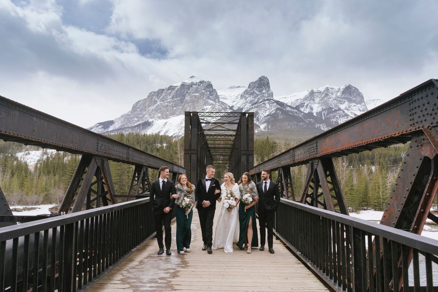 Silvertip Resort Canmore Wedding
Silvertip Resort Canmore Wedding Photographer
Engine Bridge Canmore