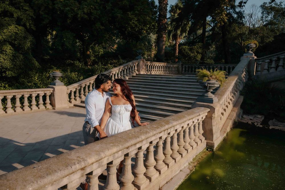 Romantic Barcelona morning photoshoot