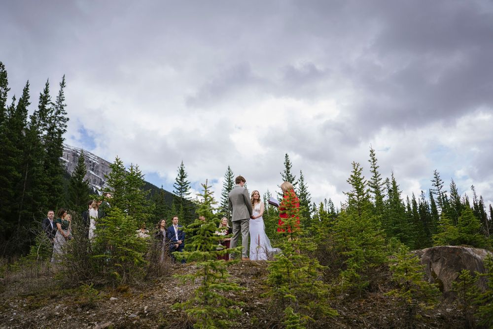 Canmore Elopement Wedding Photographer
Canmore Wedding Photographer