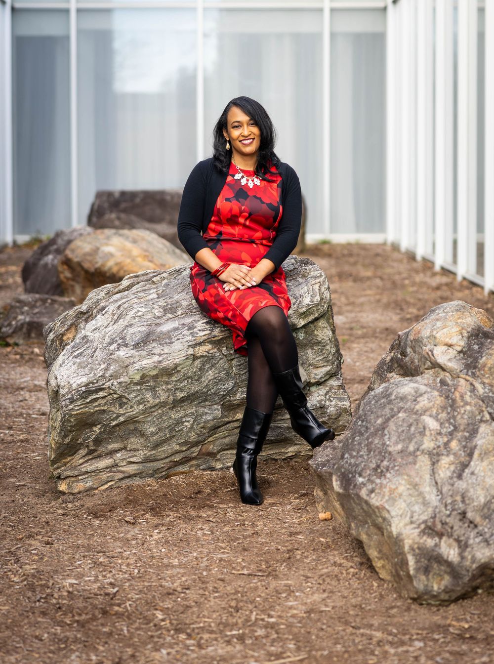Helping women affirm who they are. Headshots, birthdays, family, milestones, self love. Love Supreme: A Self Love Experience