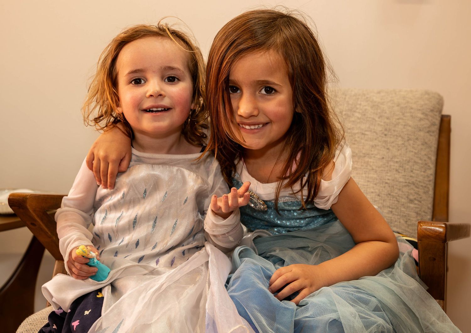Sisters - Clementine & Penelope