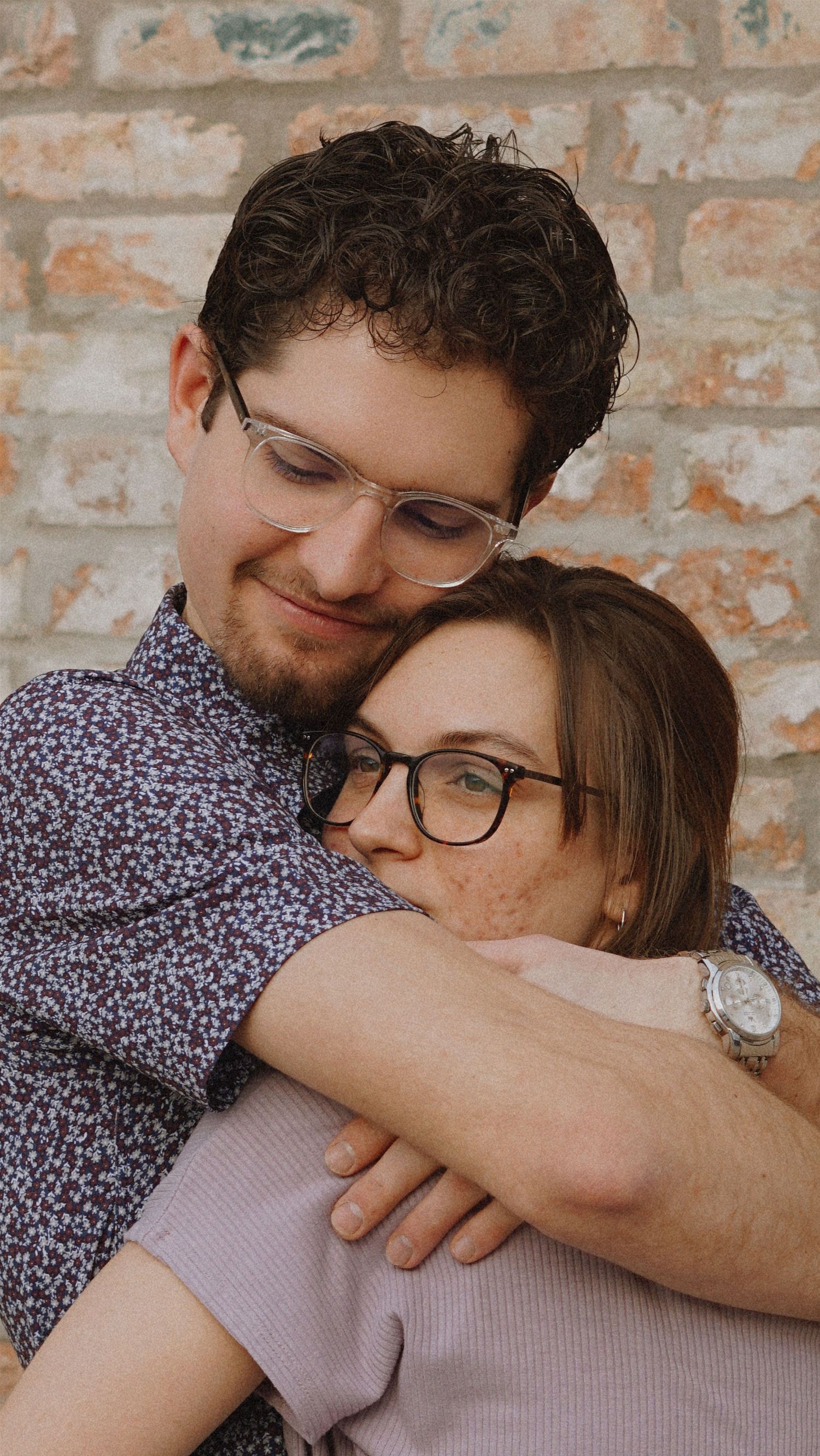 Heartfelt couples photoshoot