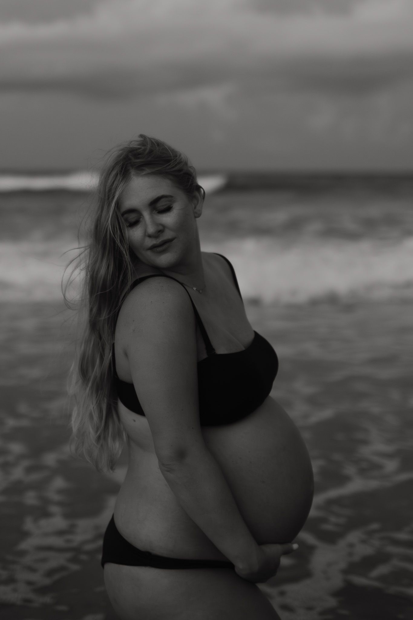 sunset maternity session on hutchinson island, florida beaches