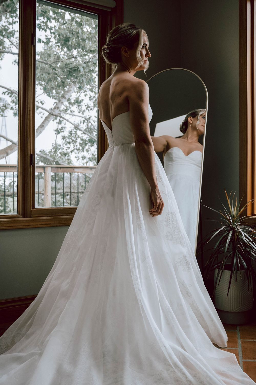 Wedding Photography - Couples Intimates at Dreamer's Farm Gathering's in Alberta,