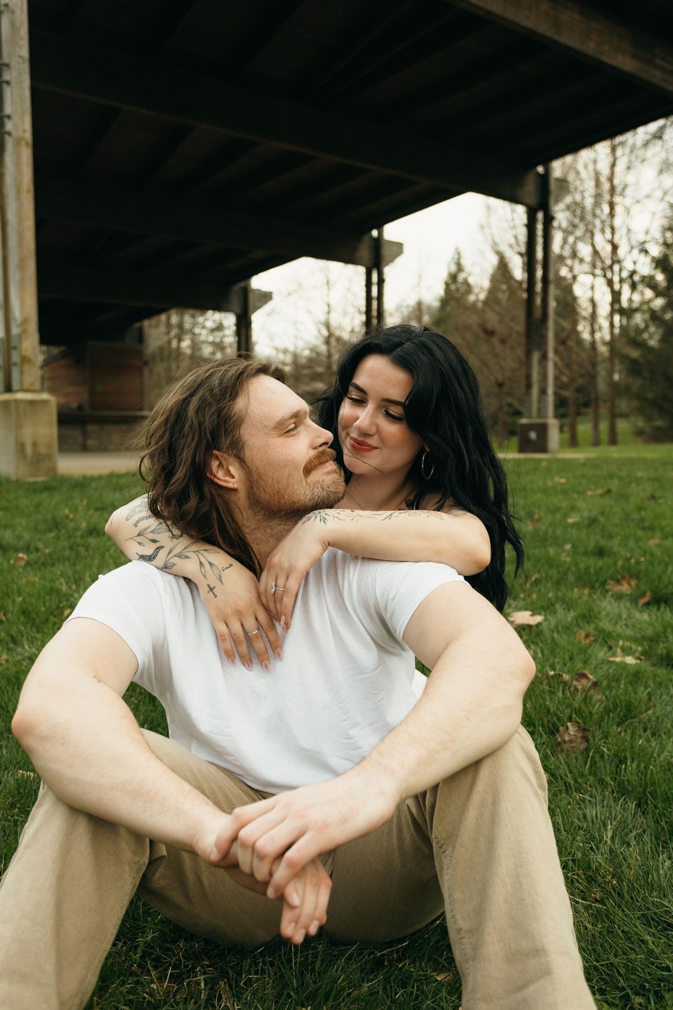 Romantic photography session capturing authentic connection.