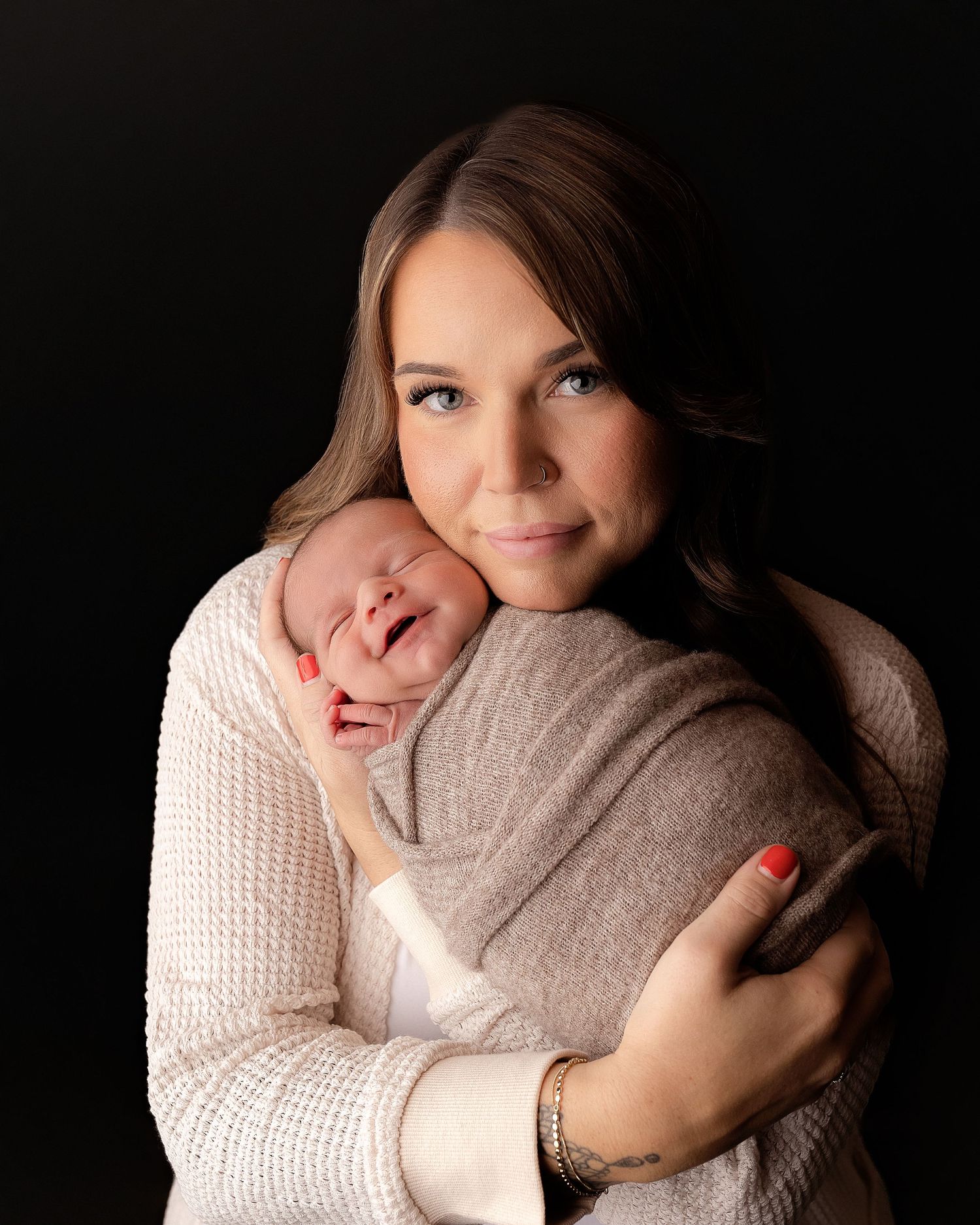 Professional photo of a family with their newborn baby