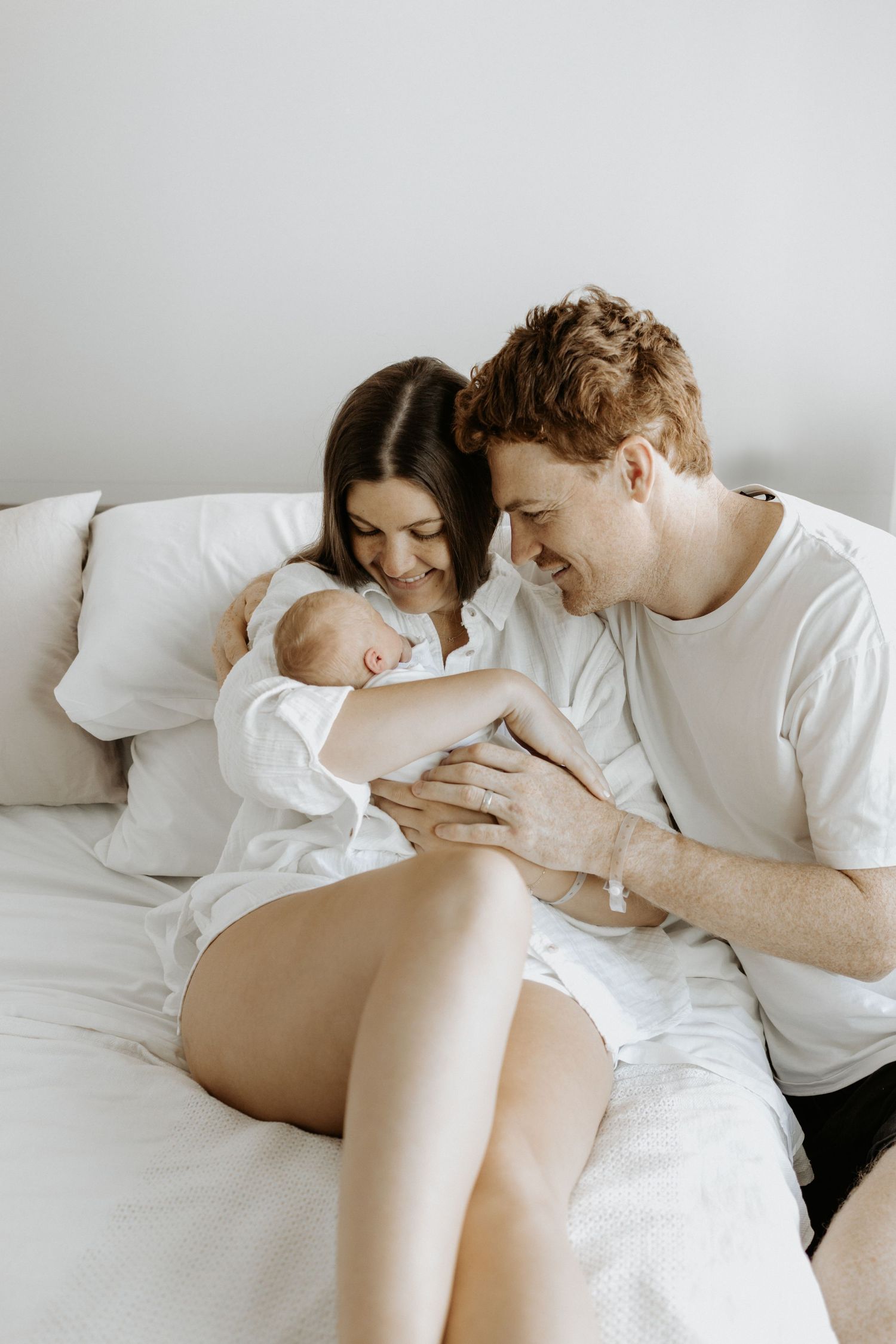 Geelong Lara Torquay Ocean Grove Barwon Heads newborn maternity pregnancy family motherhood couples photographer photography photoshoot