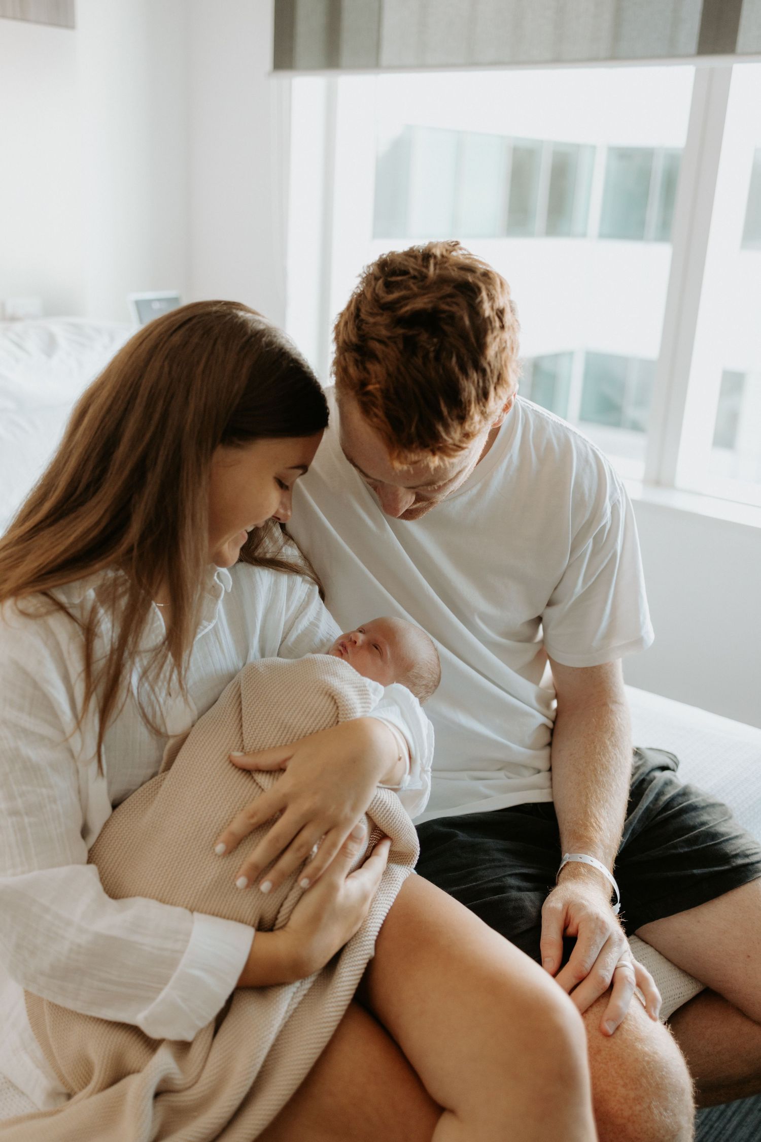 Geelong Lara Torquay Ocean Grove Barwon Heads newborn maternity pregnancy family motherhood couples photographer photography photoshoot