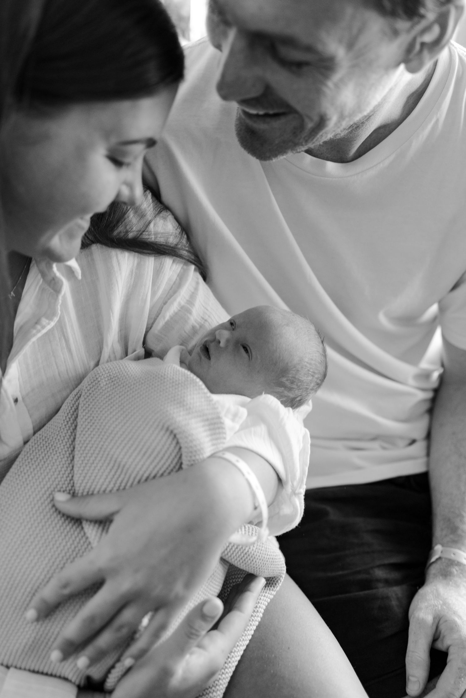 Geelong Lara Torquay Ocean Grove Barwon Heads newborn maternity pregnancy family motherhood couples photographer photography photoshoot