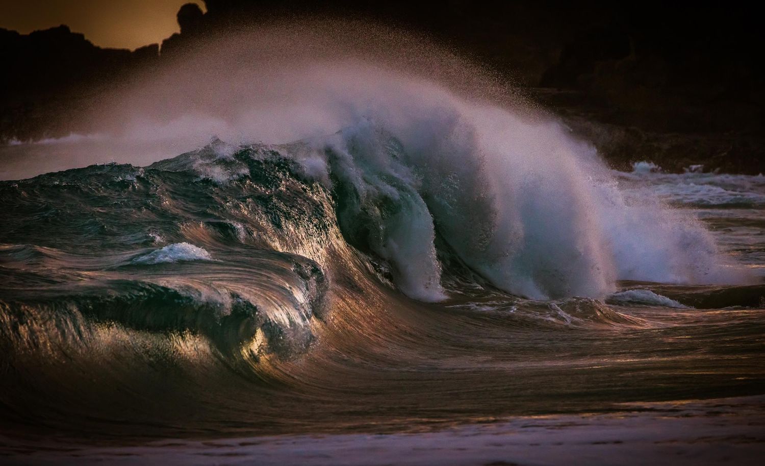 Sandy Beach, Oahu, Hawaii, Waves