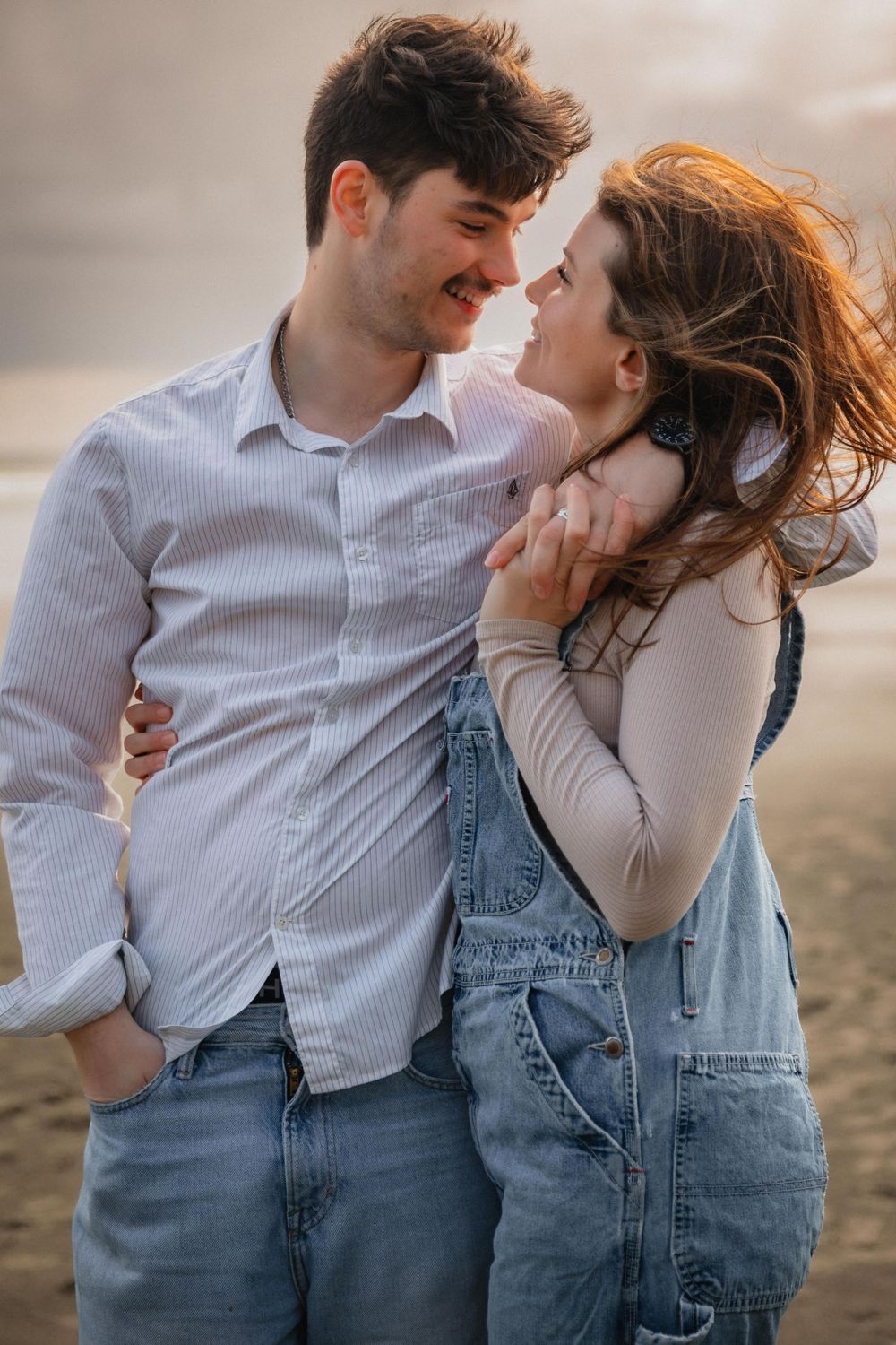Alberta.Calgary.Edmonton Wedding Photographer
engagement session Tofino