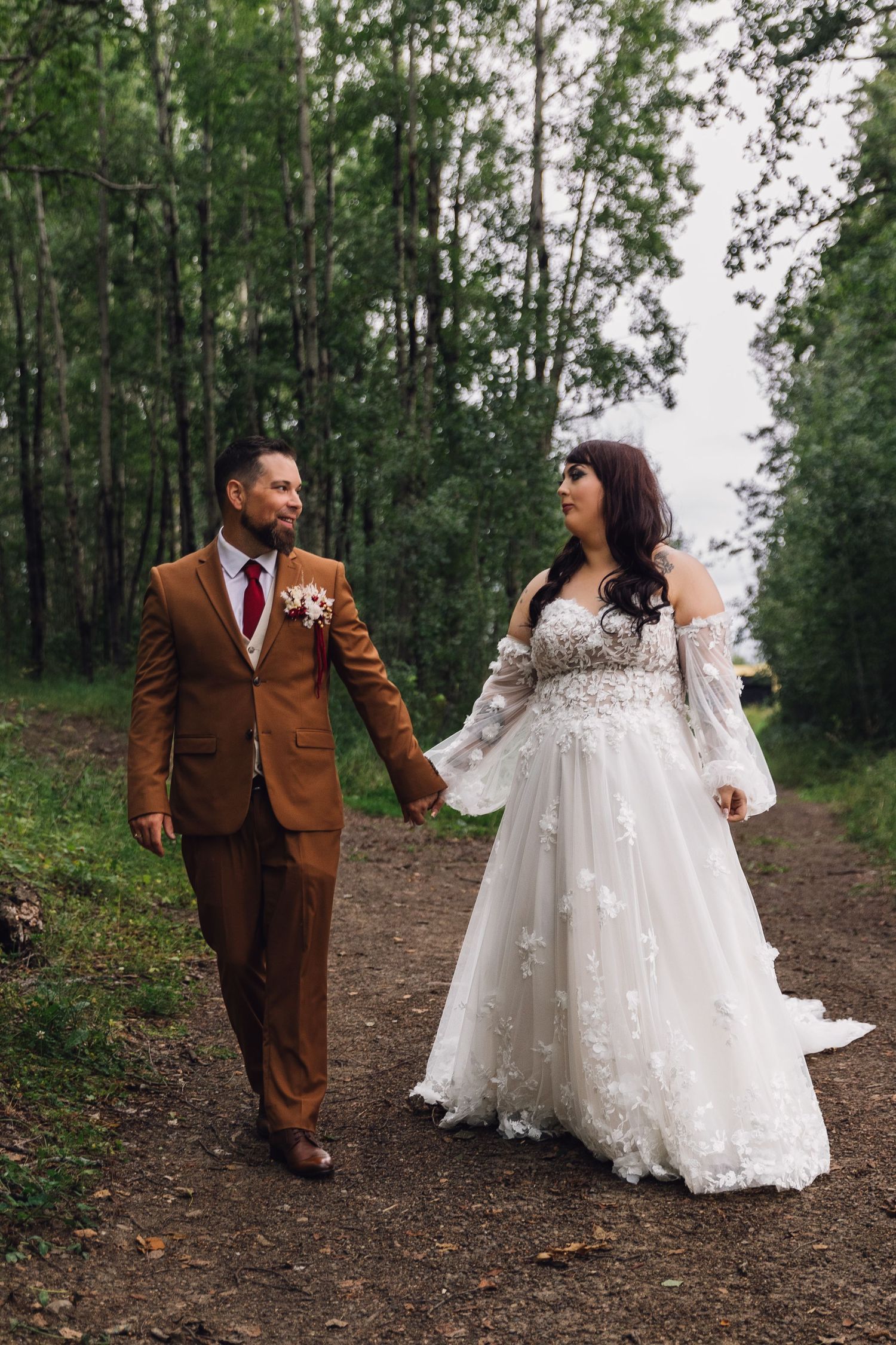 Alberta.Calgary.Edmonton Wedding Photographer