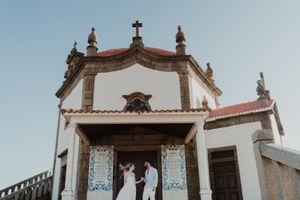 Capela do Senhor da Pedra — a symbolic spot to elope in Porto