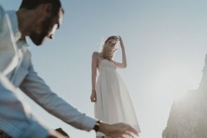 Elopement session by the ocean — Porto wedding photographers at work