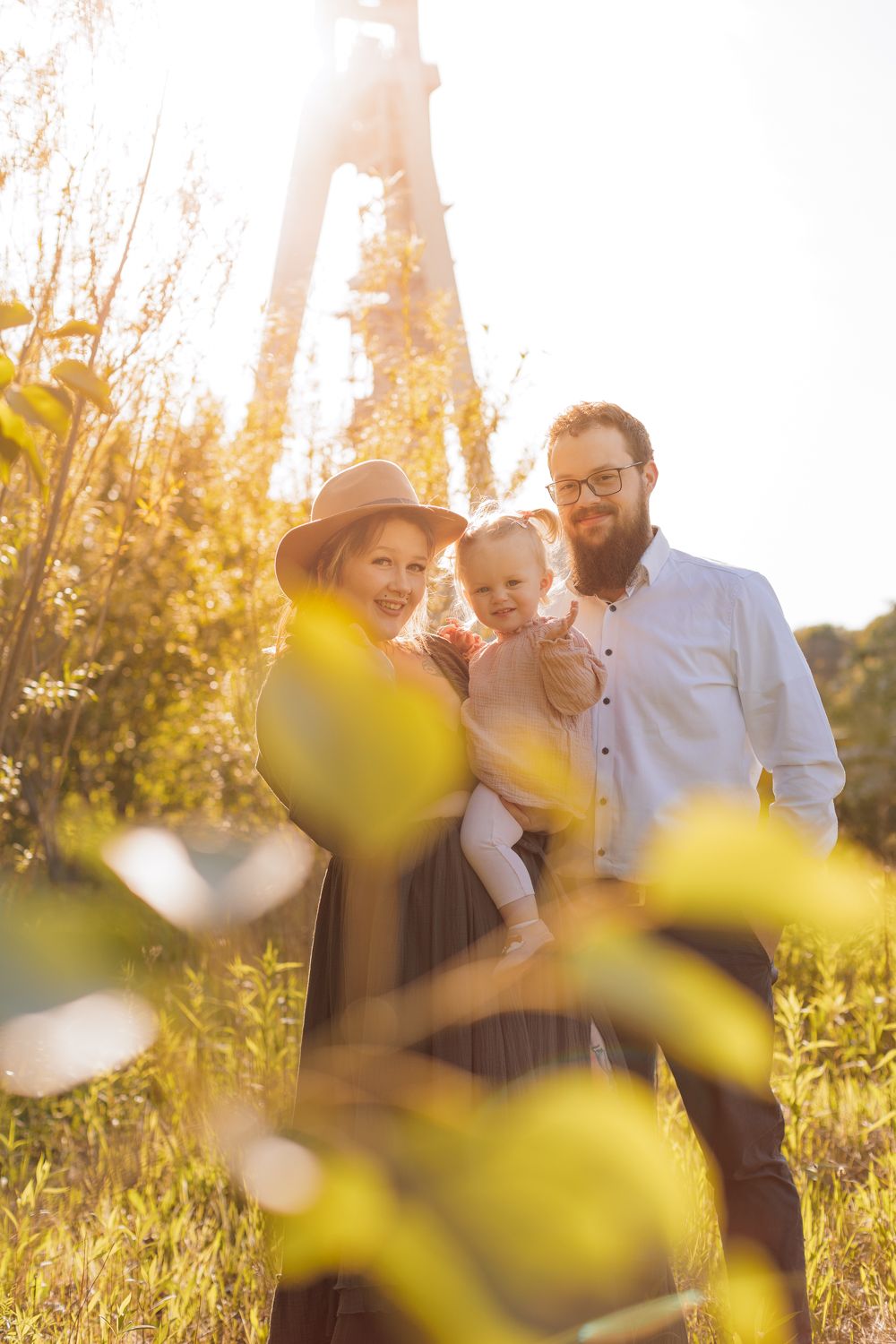 Familienfotoshooting Gelsenkirchen, sympathische Fotografin Gelsenkirchen, authentische Familienfotos, zeitlose Familienfotos, Familienfoto