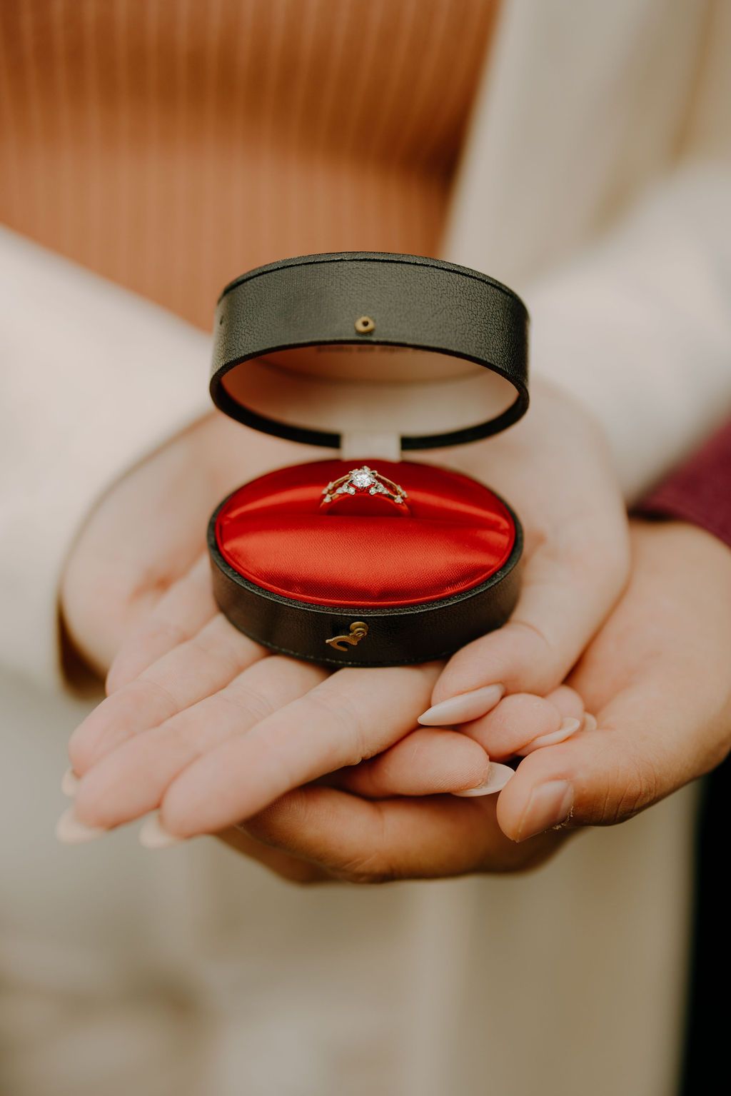 Couple proposal and engagement photography at Lake Ashi Hakone Japan
