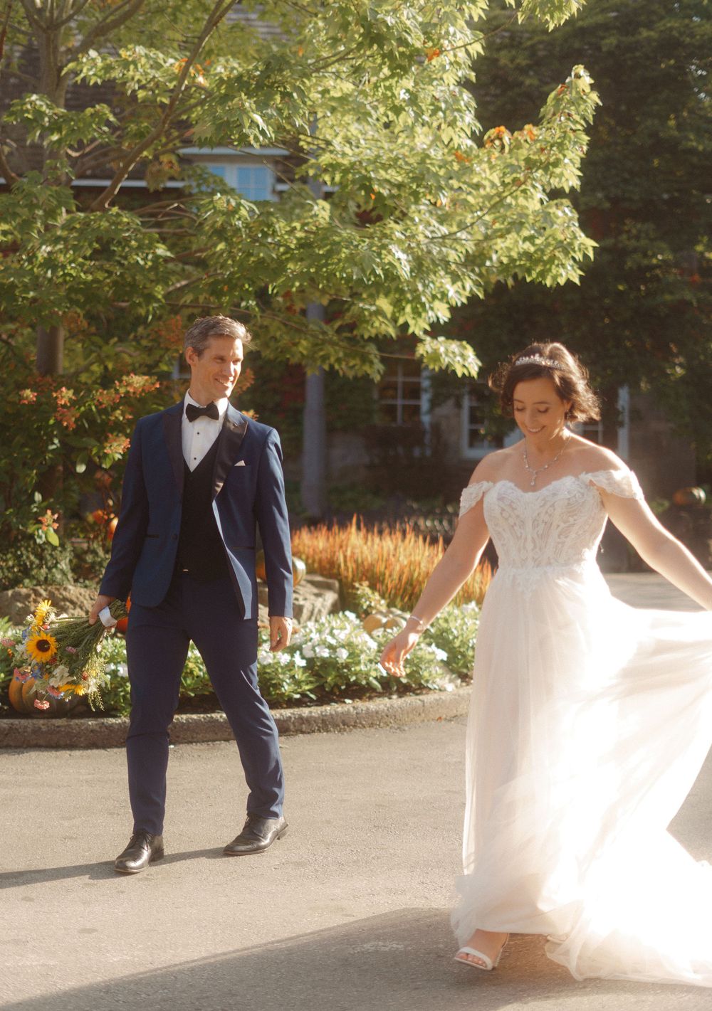 Bridgewater, Nova Scotia and surrounding Southshore areas - Soft & sentimental wedding photography. Storytelling told through imagery.
