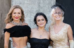 Portrait of three ladies