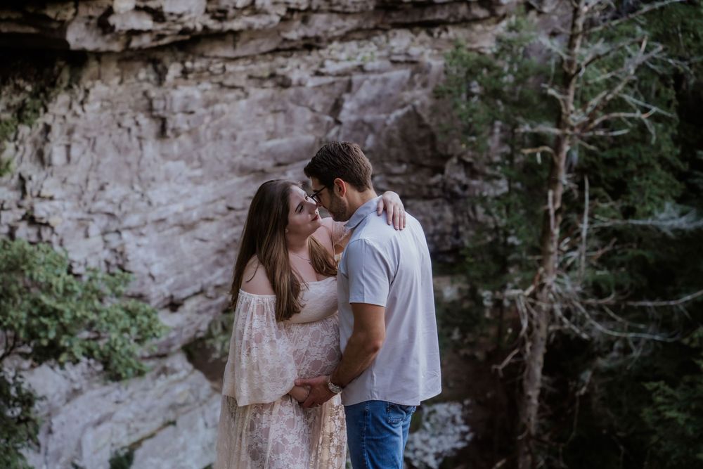 Knoxville Maternity Photographer. Roane County. Tennessee Photographer. Tennessee Maternity photography. Fine Art. Maternity