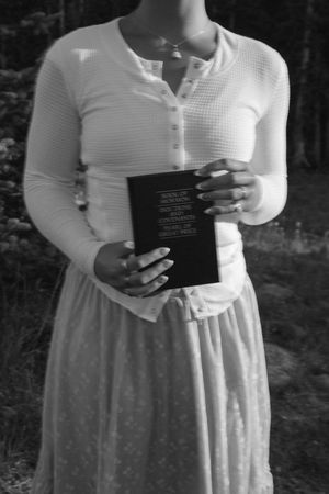 LDS sister missionary photos, LDS temple photos, LDS missionary photoshoot