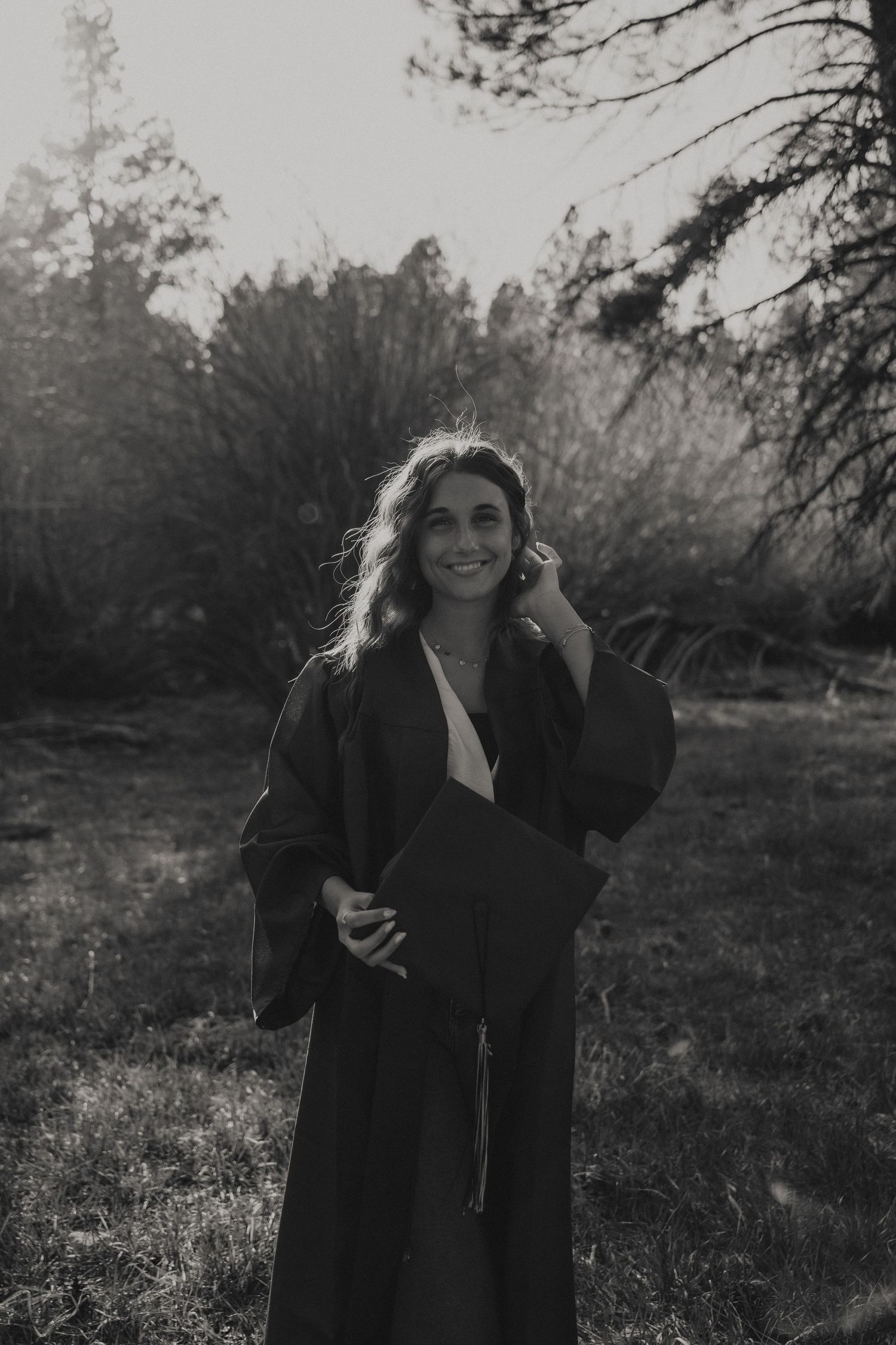 Senior photoshoot, senior photo inspo, senior photos in mountains, utah senior photographer