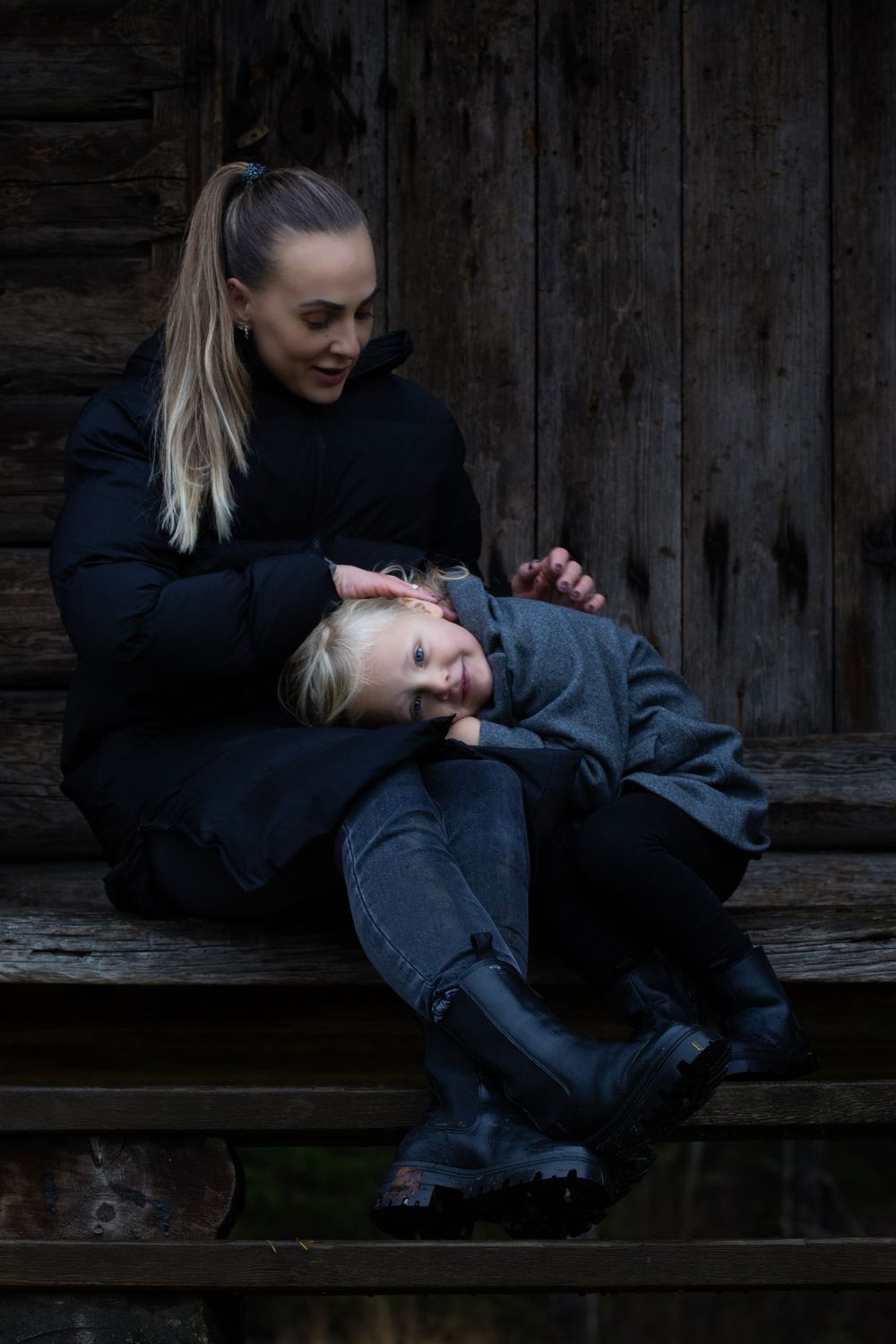 Familiefotografering. Mor og barn.