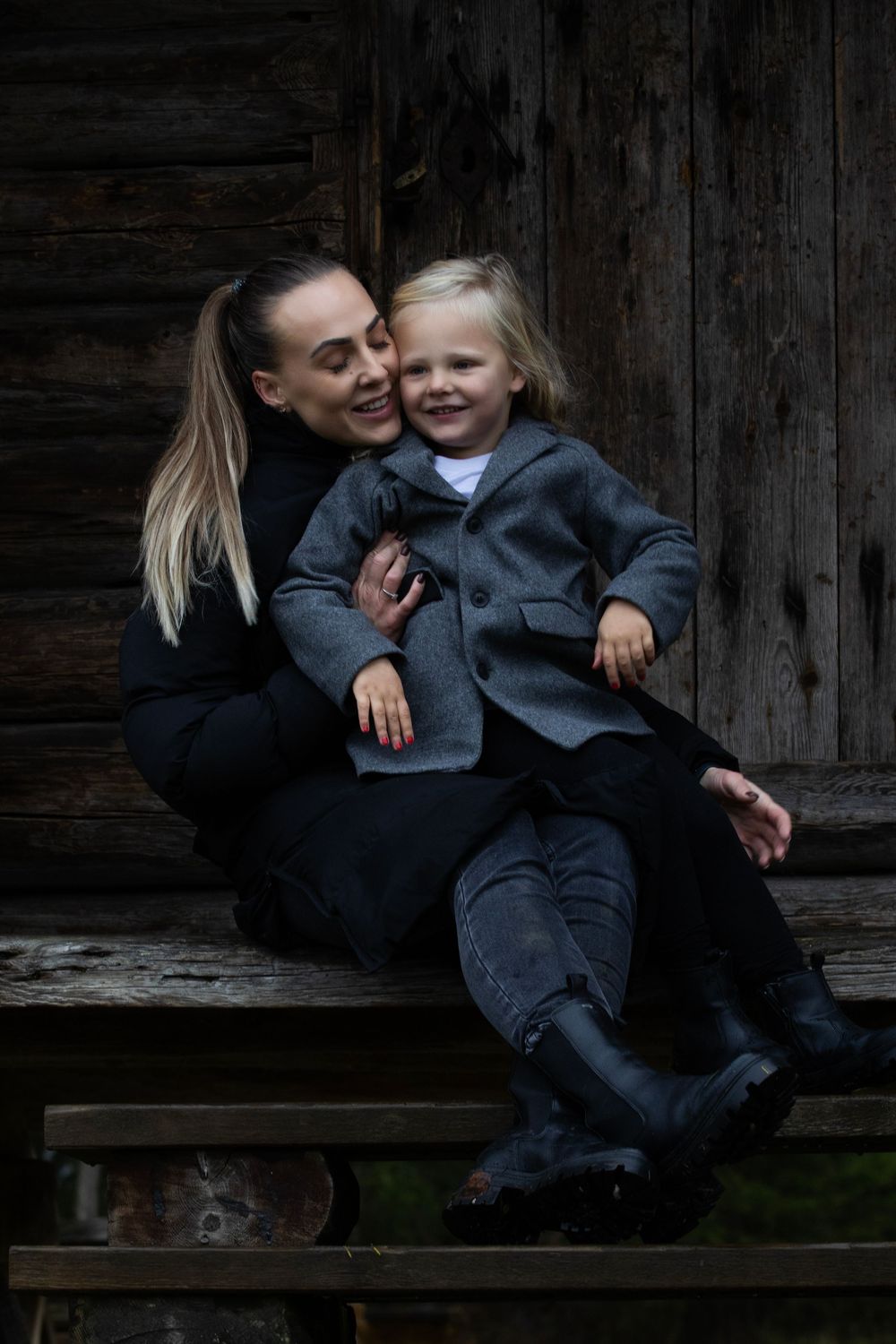 Familiefotografering. Mor og barn.