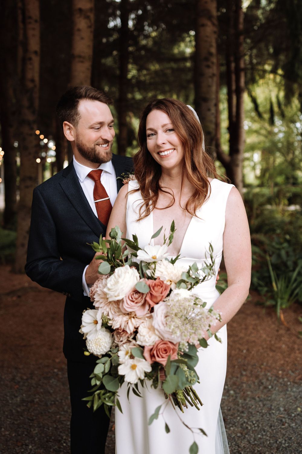 Seattle Wedding Photographer at Woodland Meadows in Snohomish, WA.