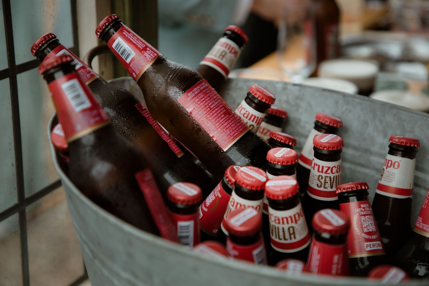 beer details drinks wedding reception summer wedding documentary photography