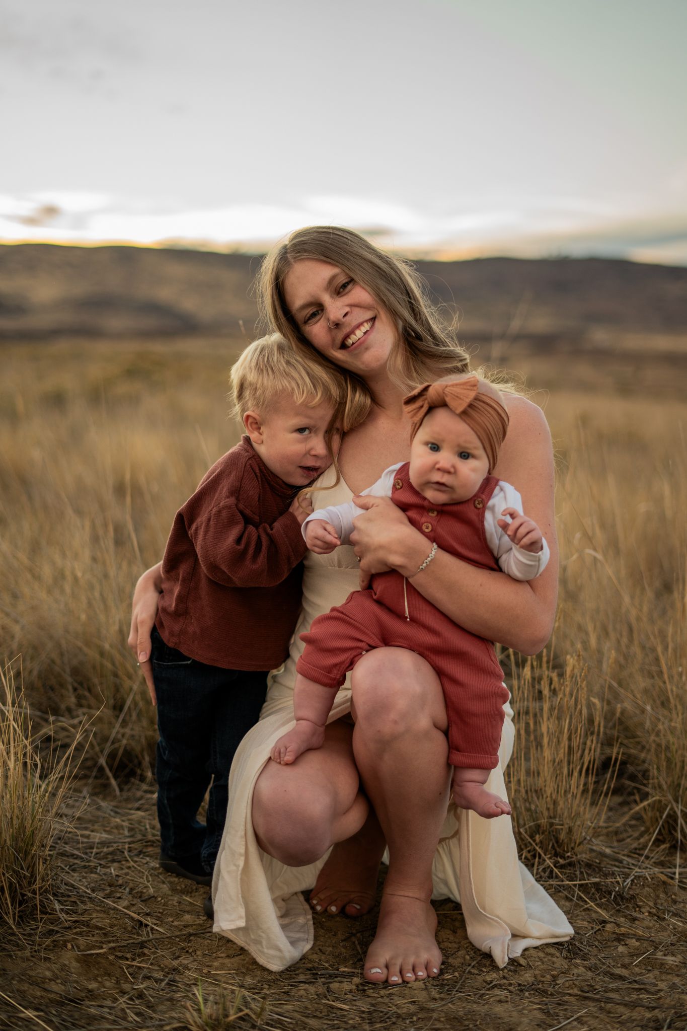 Motherhood photoshoot
Raw, unfiltered, lifestyle, motherhood photography, photographer. Northern Colorado, Fort Collins, greeley, loveland