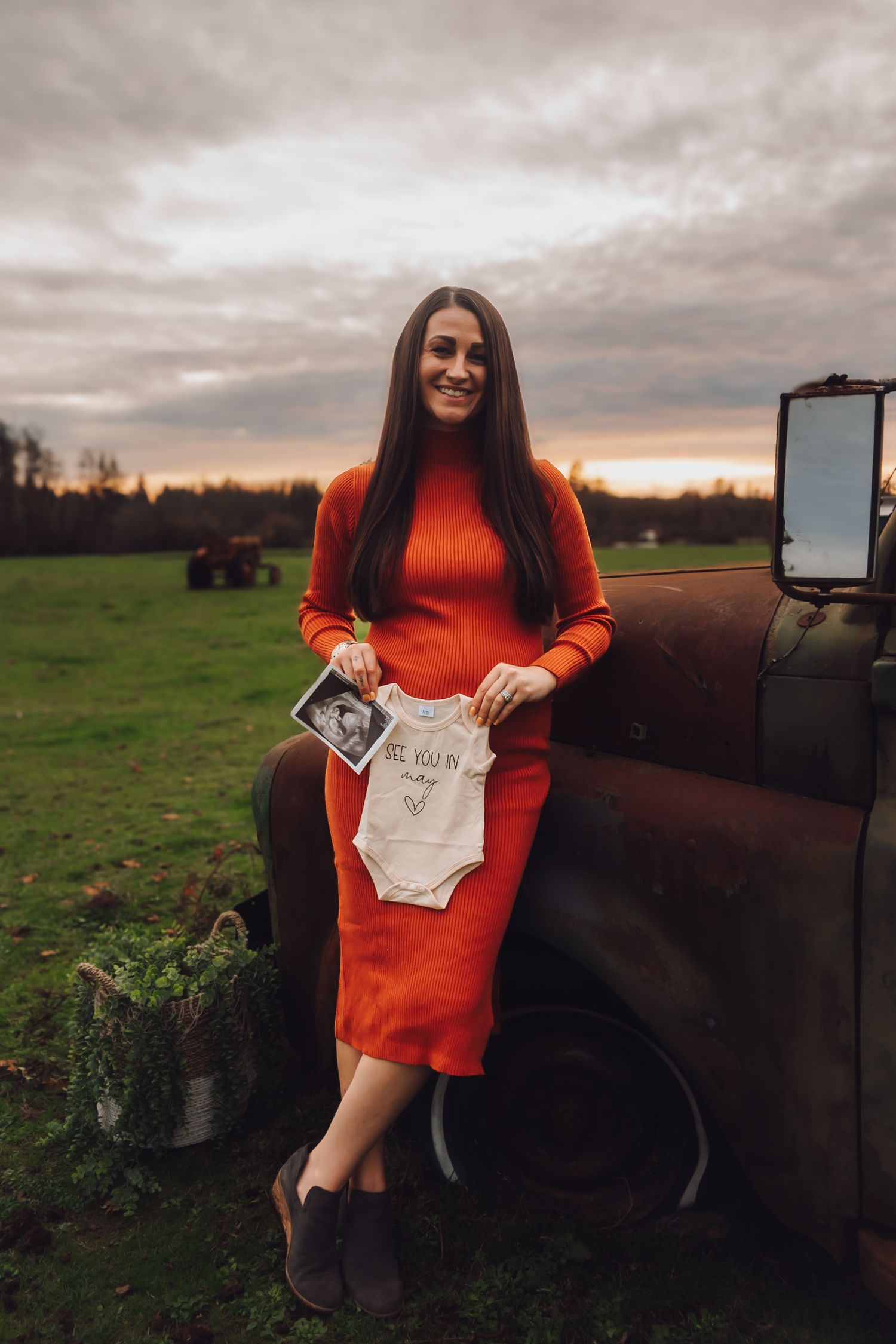 Maternity sessions to include all the details!