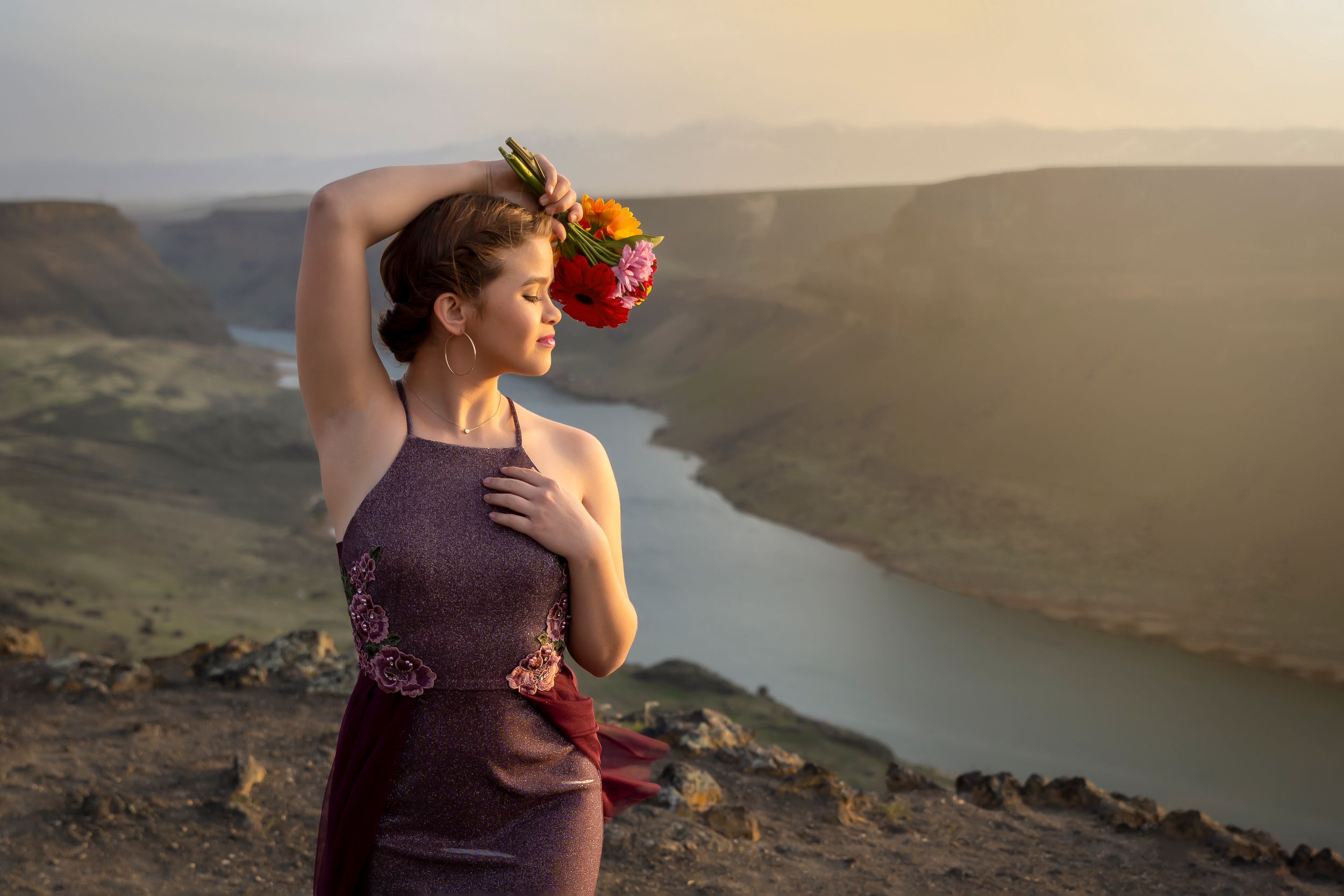 Swan Falls Dam Kuna Idaho senior girl spring