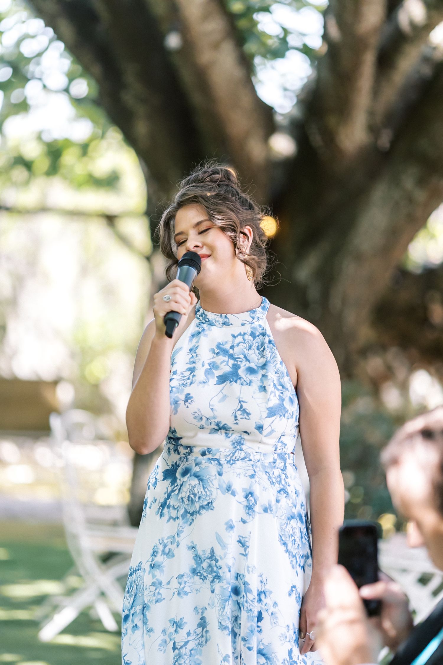 Emotional wedding ceremony at Quinta do Torneiro, Lisbon, captured by a Portugal wedding photographer