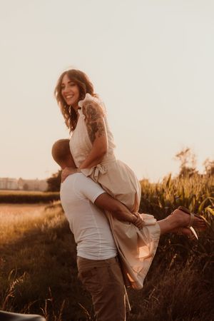 Servizi fotografici per coppie e matrimoni  
Racconti visivi autentici per coppie innamorate. Servizi foto wedding e love story  a Cogliate