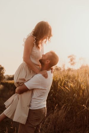 Servizi fotografici per coppie e matrimoni  
Racconti visivi autentici per coppie innamorate. Servizi foto wedding e love story  a Cogliate