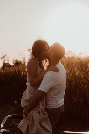 Servizi fotografici per coppie e matrimoni  
Racconti visivi autentici per coppie innamorate. Servizi foto wedding e love story  a Cogliate