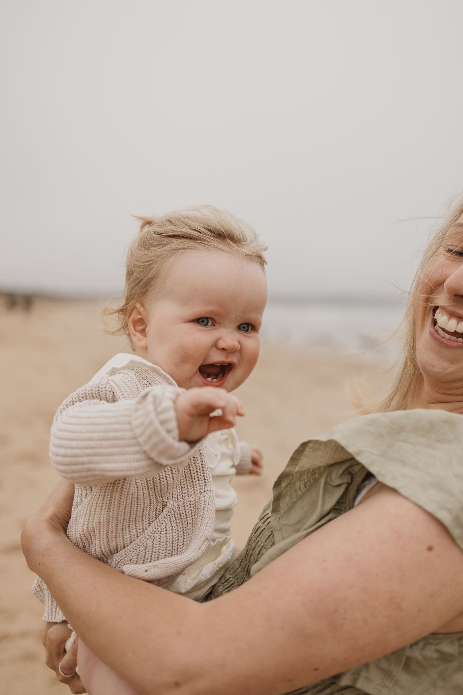 Geelong Lara Torquay Ocean Grove Barwon Heads newborn maternity pregnancy family motherhood couples photographer photography photoshoot